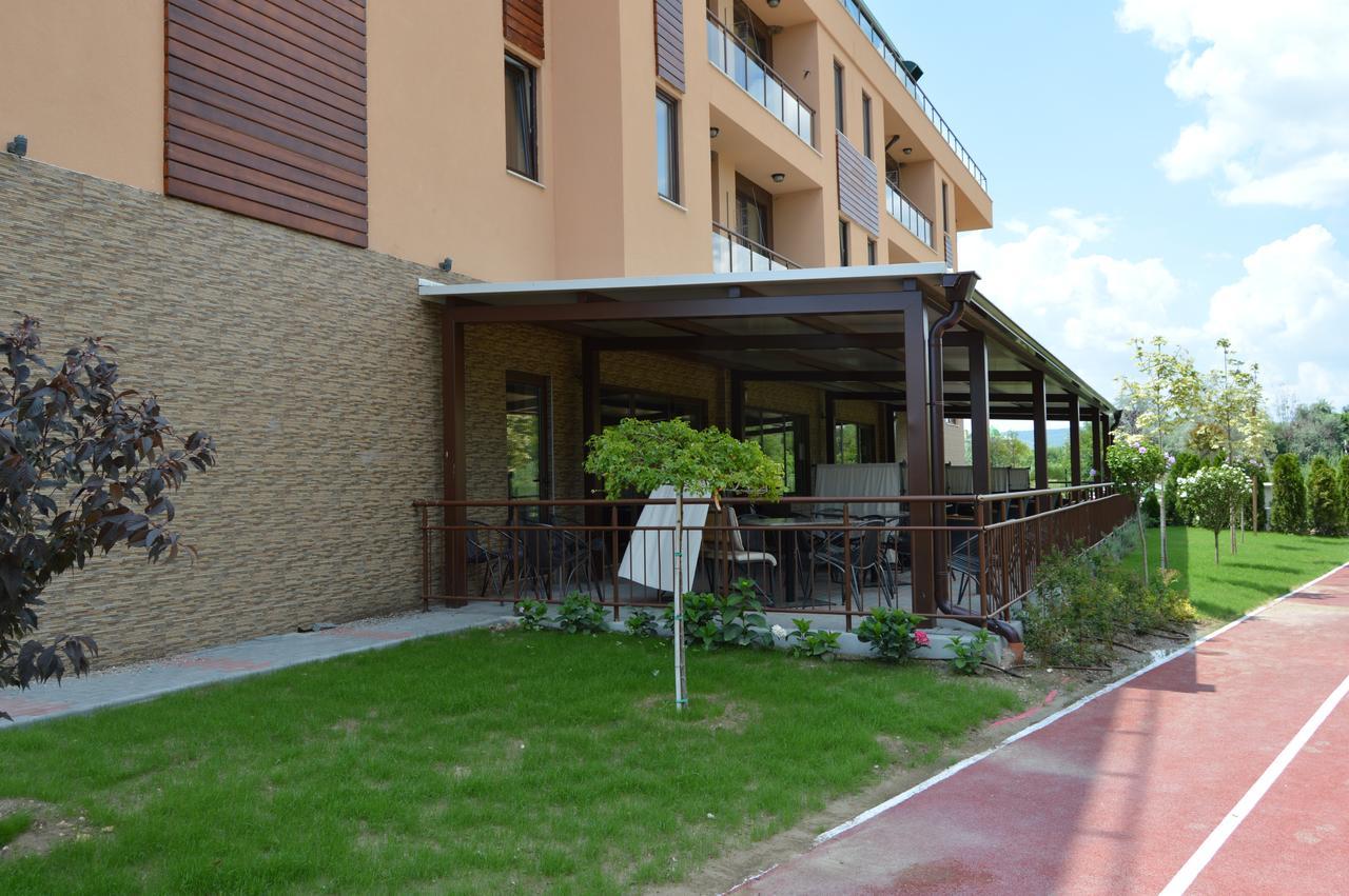 Hotel Camp And Pool Kranevo Exterior foto